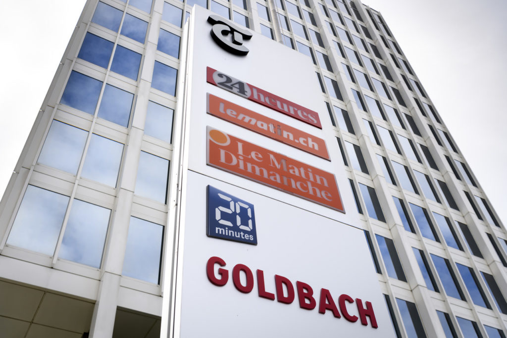 Le logo de Tamedia, une entreprise de TX Group, 24 Heures, Le Matin.ch, Le Matin Dimanche, 20 Minutes et Goldbach sont photographies devant la Tour Edipresse ce mercredi 29 juillet 2020 a Lausanne. (KEYSTONE/Laurent Gillieron)