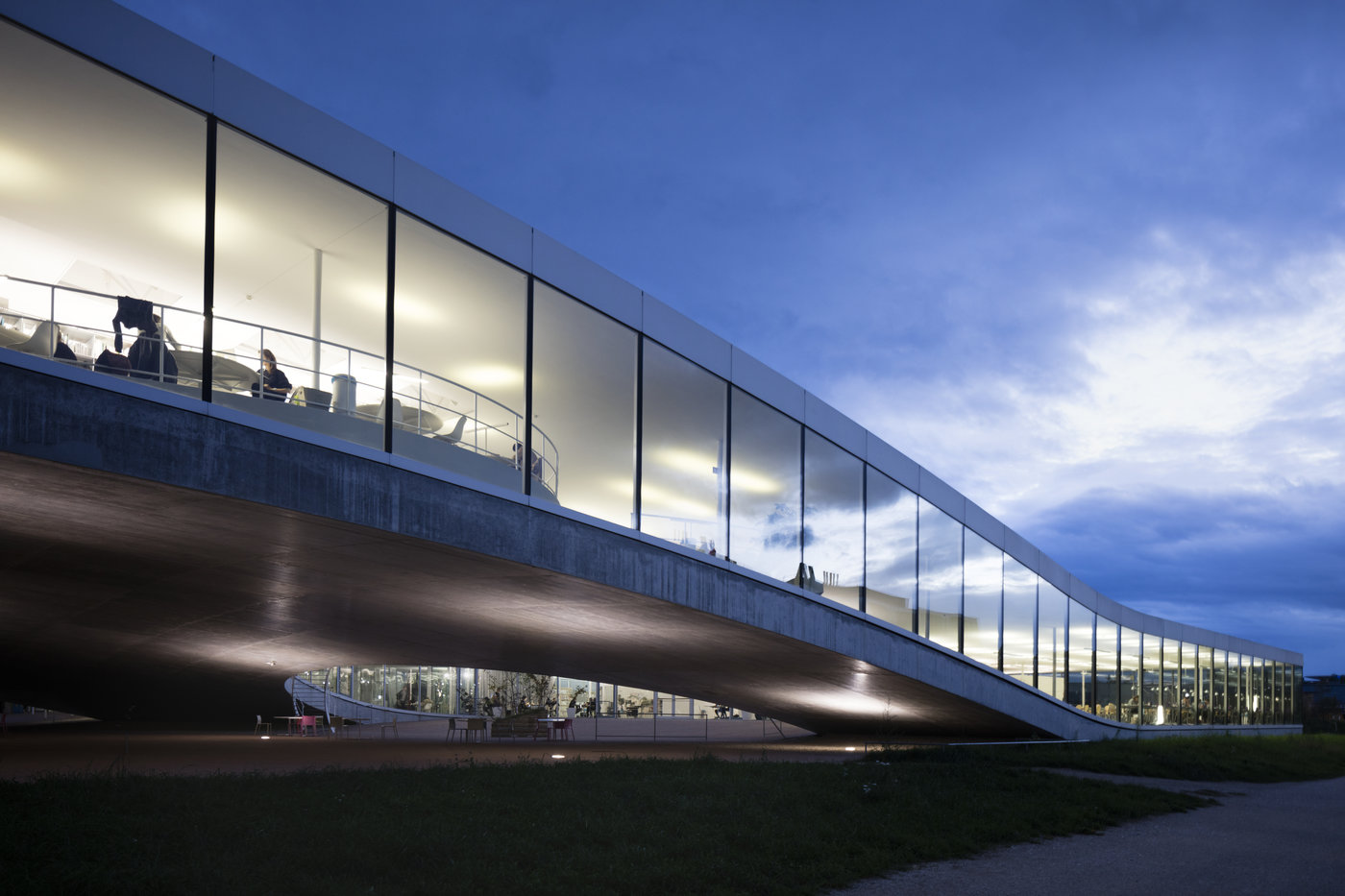 Rolex Center EPFL.jpg